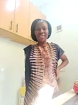 LOVELY-2BERRY online show from October 2025 05:14:01 AM