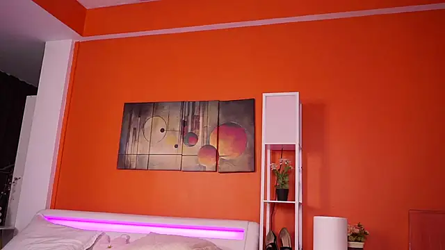 Snapshot of LovingBlondie chatting on October 2025 03:23:02 PM LovingBlondie online show from October 2025 03:23:02 PM