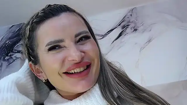 NightshadeIris online show from December 2024 03:26:01 PM