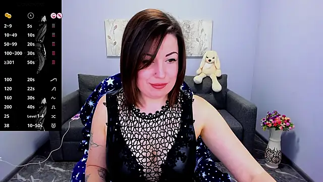 Emily Midlton online show from October 2025 07:18:02 AM