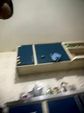 Berry Bans online show from October 2025 08:07:02 PM