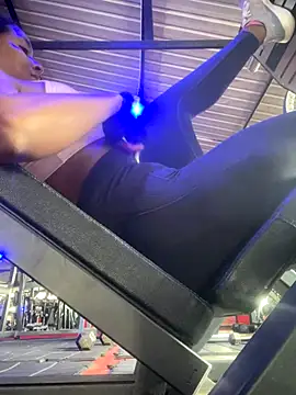 Berry Bans online show from November 2025 05:13:02 PM