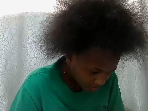 Snapshot of tinabestdoll chatting on November 2025 11:19:01 AM tinabestdoll online show from November 2025 11:19:01 AM