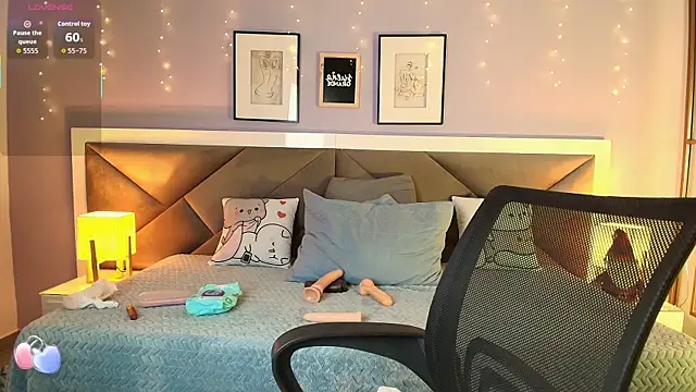 lisa casper online show from December 2025 12:47:02 PM