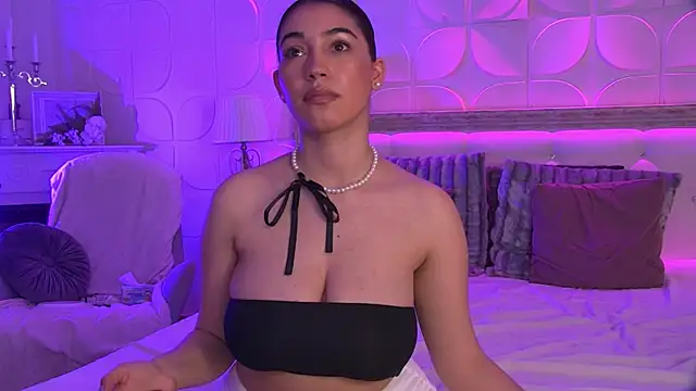 Amy Sin online show from February 2025 07:31:02 PM