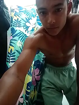 Demiansteven2 online show from October 2025 12:35:02 PM