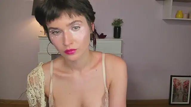 Snapshot of sarah_perfect chatting on June 2026 01:53:02 PM sarah perfect online show from June 2026 01:53:02 PM