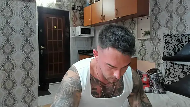 Jonmusclemaster online show from October 2025 07:41:01 PM