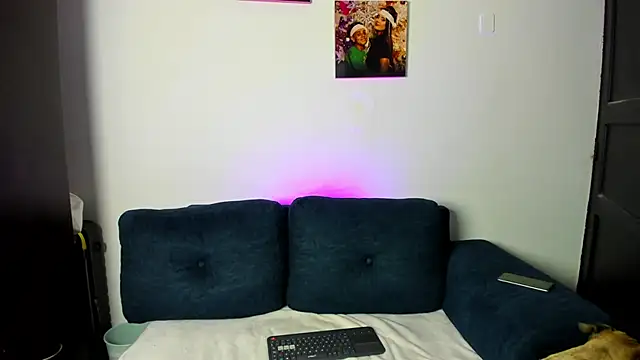 AndreaAndKarina online show from September 2025 05:58:01 PM