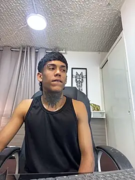 Alan Cute18 online show from February 2026 12:56:02 PM