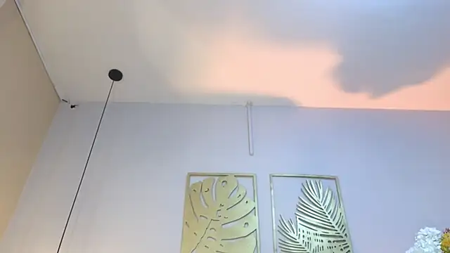 Snapshot of AlissaNix chatting on October 2025 11:45:02 PM AlissaNix online show from October 2025 11:45:02 PM