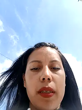 Snapshot of _andrea30 chatting on January 2025 02:25:01 PM andrea30 online show from January 2025 02:25:01 PM