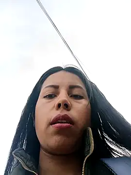 Snapshot of _andrea30 chatting on September 2025 11:43:01 AM andrea30 online show from September 2025 11:43:01 AM
