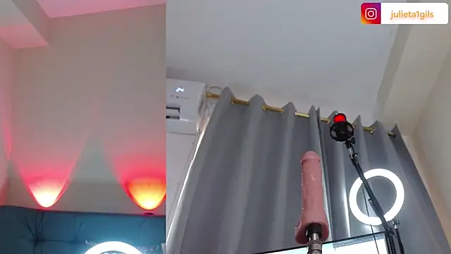 Juliet dolce online show from October 2025 09:43:02 PM