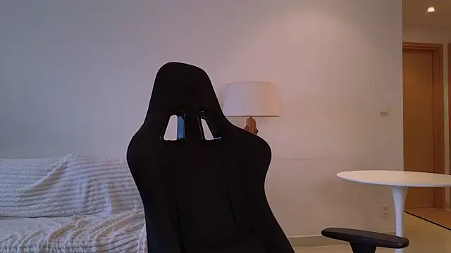 Snapshot of VanessaBayer2 chatting on December 2024 09:21:02 AM VanessaBayer2 online show from December 2024 09:21:02 AM