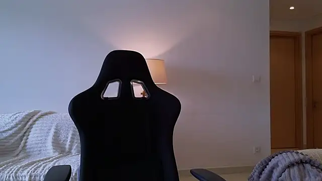 Snapshot of VanessaBayer2 chatting on January 2025 01:31:02 AM VanessaBayer2 online show from January 2025 01:31:02 AM