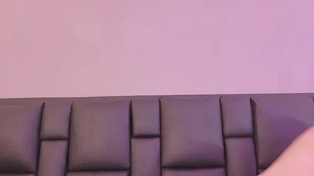 MikaelSlow online show from April 2026 03:15:01 AM