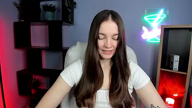 kenzie x online show from December 2025 08:10:01 AM