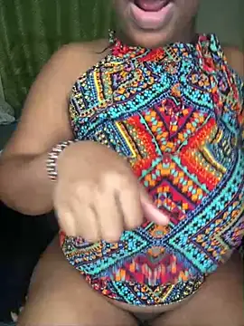 nur lin online show from September 2025 06:18:02 PM