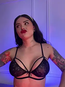 Snapshot of Ela_Doll_ chatting on January 2025 09:57:01 PM Ela Doll online show from January 2025 09:57:01 PM