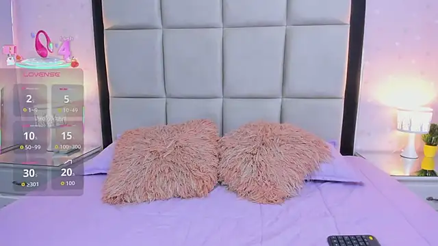 HannaClarrk  online show from September 2025 11:32:02 AM