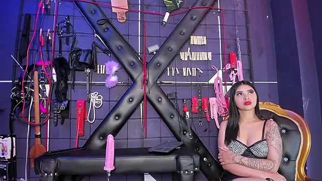grace pervert online show from December 2024 04:03:02 PM