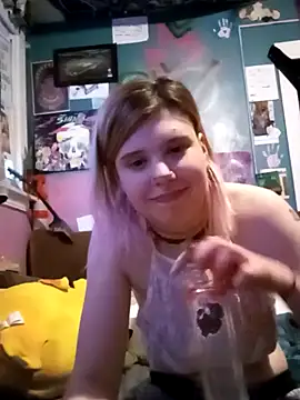 Esteem369 online show from March 2025 01:43:02 AM