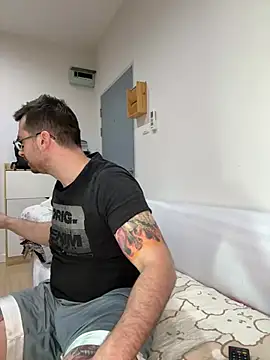 JayXCee Official online show from December 2024 04:56:02 AM