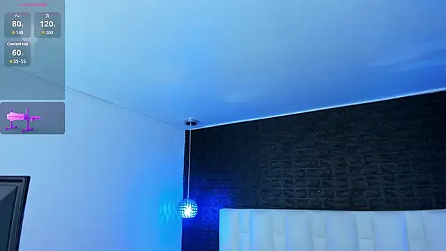 brithanyadams23 online show from October 2025 03:40:01 AM