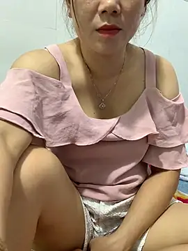 Baby-bigtits online show from February 2025 06:04:01 AM