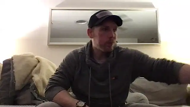 Snapshot of Rock_Pierce chatting on February 2025 05:34:01 AM Rock Pierce online show from February 2025 05:34:01 AM
