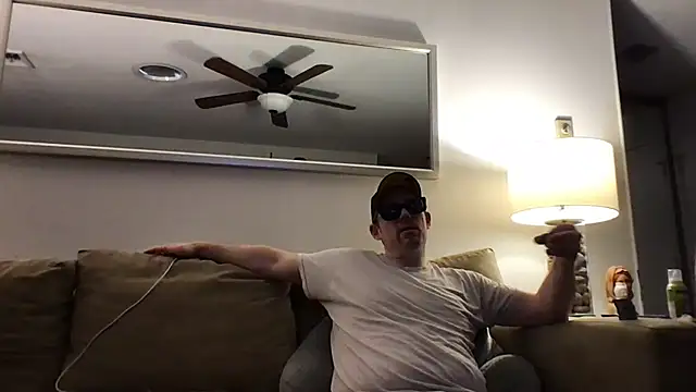 Snapshot of Rock_Pierce chatting on March 2025 09:48:01 PM Rock Pierce online show from March 2025 09:48:01 PM