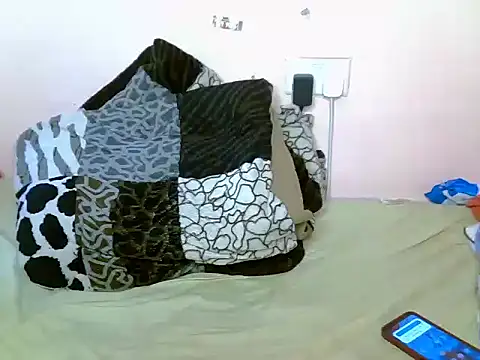 sweet rozie online show from October 2025 08:15:02 AM