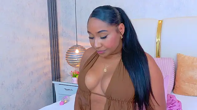 NaiomyLanes online show from July 2026 02:31:01 PM