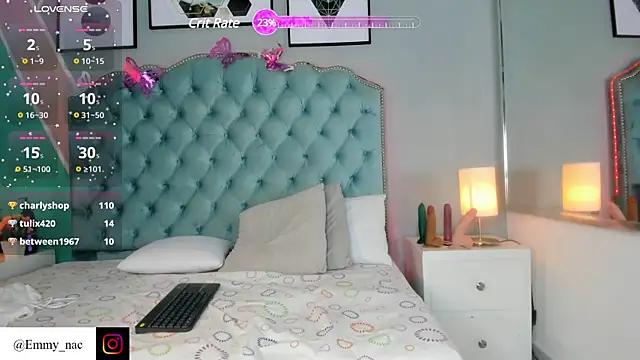 Snapshot of emmy_lander chatting on February 2025 11:54:01 PM emmy lander online show from February 2025 11:54:01 PM