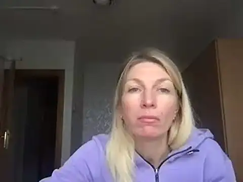 Your Dayana online show from December 2024 09:49:02 AM
