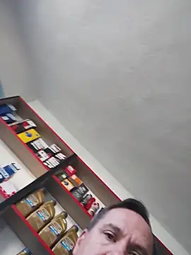 Snapshot of fikoivos chatting on November 2025 10:28:02 AM fikoivos online show from November 2025 10:28:02 AM