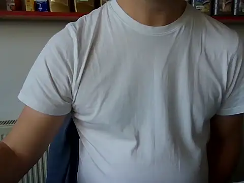 Snapshot of fikoivos chatting on February 2026 11:18:01 AM fikoivos online show from February 2026 11:18:01 AM