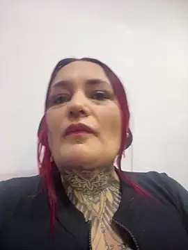 Snapshot of AmaraVelmet chatting on September 2025 02:06:01 PM AmaraVelmet online show from September 2025 02:06:01 PM