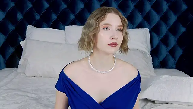 LiliLinn online show from January 2025 02:17:02 PM