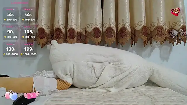 Mia-Tsuki- online show from February 2025 01:47:01 AM