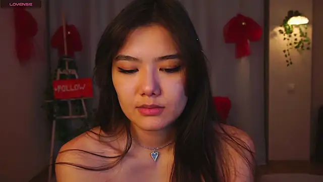 Snapshot of EmmaFisherf chatting on January 2025 04:08:01 PM EmmaFisherf online show from January 2025 04:08:01 PM