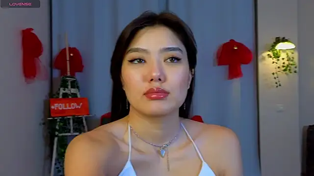 Snapshot of EmmaFisherf chatting on January 2025 04:08:02 PM EmmaFisherf online show from January 2025 04:08:02 PM