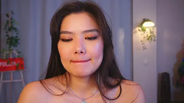 Snapshot of EmmaFisherf chatting on January 2025 07:15:01 PM EmmaFisherf online show from January 2025 07:15:01 PM