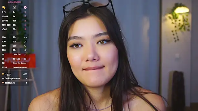 Snapshot of EmmaFisherf chatting on January 2025 07:07:02 PM EmmaFisherf online show from January 2025 07:07:02 PM