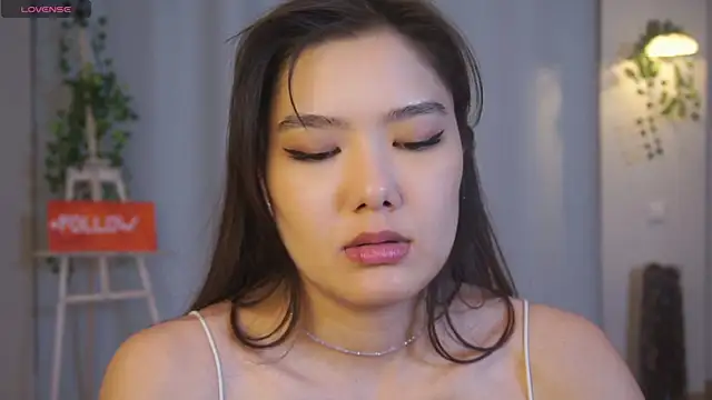 Snapshot of EmmaFisherf chatting on January 2025 04:08:02 PM EmmaFisherf online show from January 2025 04:08:02 PM