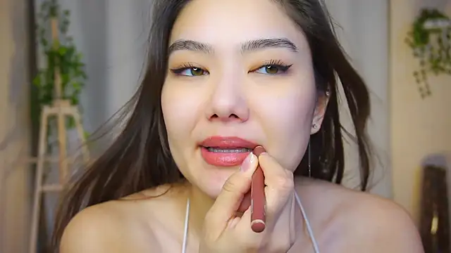 Snapshot of EmmaFisherf chatting on January 2025 04:17:01 PM EmmaFisherf online show from January 2025 04:17:01 PM