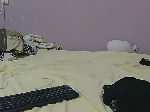 pretty dimplegirl online show from December 2025 01:51:02 PM