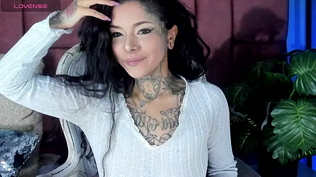 NinaInk online show from January 2025 12:33:01 PM