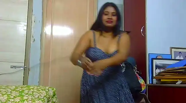 sexy roma online show from January 2025 03:01:01 PM